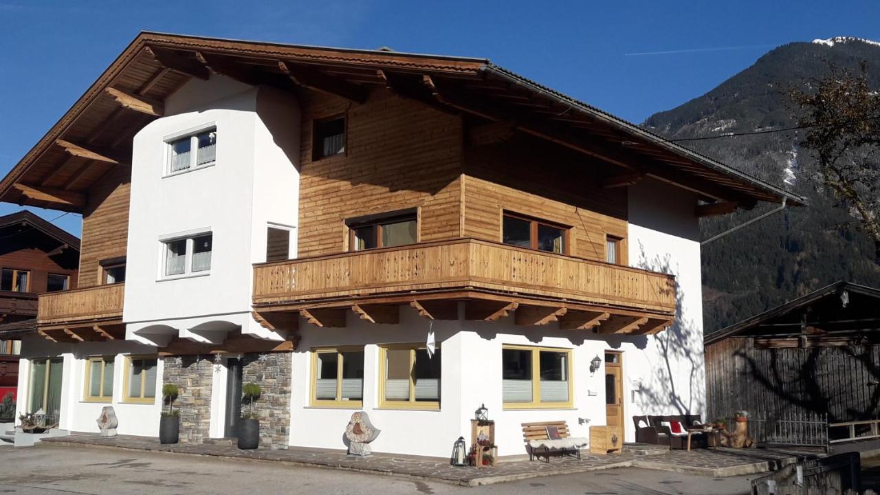 Studio Hochzillertal Mit Sauna & E-Ladestation Lägenhet Ried im Zillertal Exteriör bild